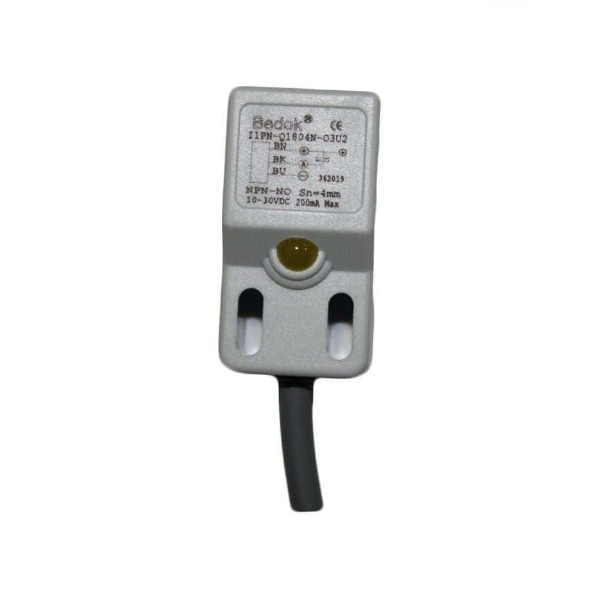 I1PN-Q1804N-O3U2 18x18x35 Kare Kesitli Q Serisi NPN NO 4MM ALGILAMA 2M KABLOLU İNDÜKTİF SENSÖR