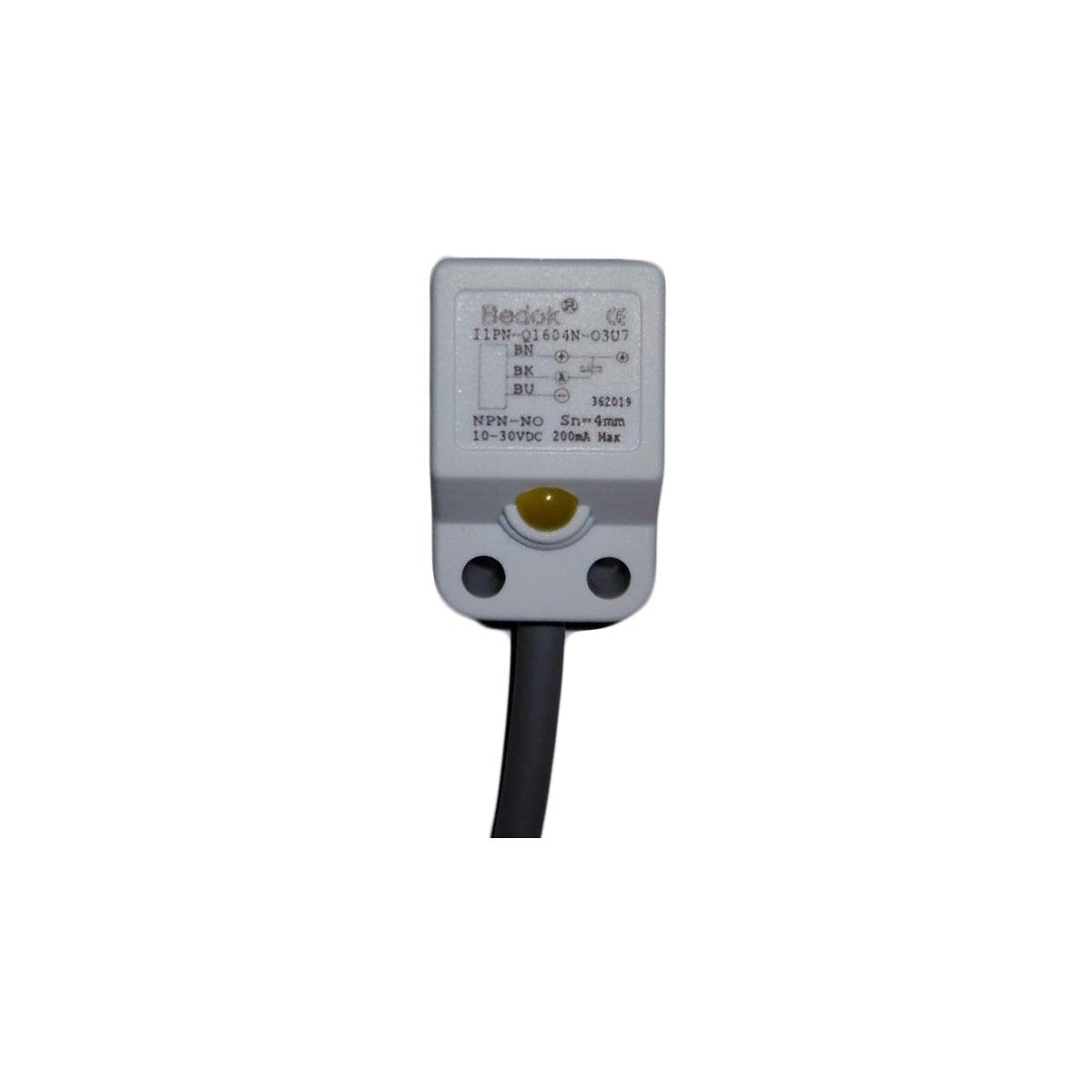 I1PN-Q1604N-O3U7    17x17x29 Kare Kesitli Q Serisi NPN NO 4MM ALGILAMA  7M KABLOLU İNDÜKTİF SENSÖR