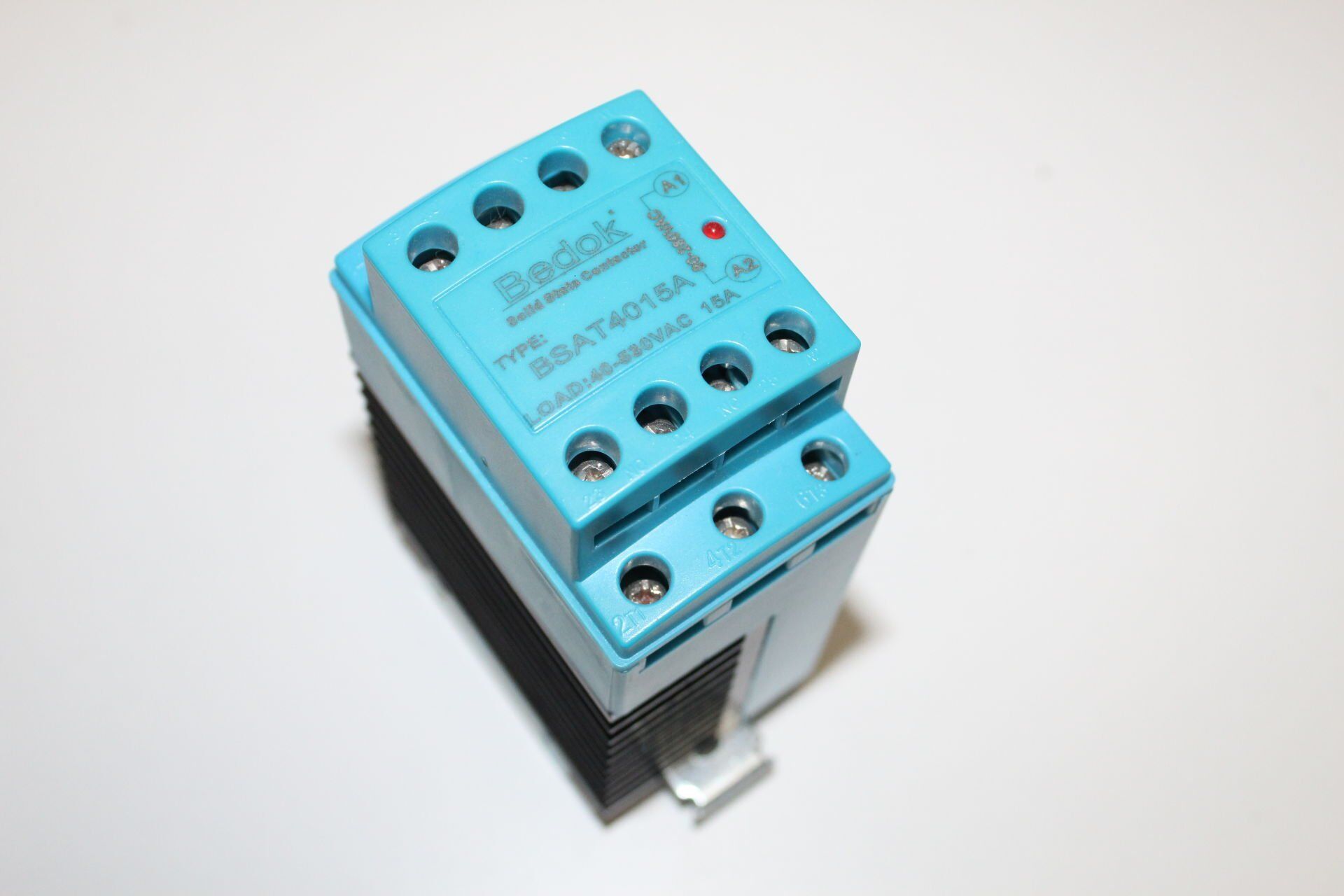 BSAT-4015A SOLİD STATE KONTAKTÖRLER
