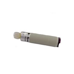 P18-L3000P-SIEU4    M18 3MT ALGILAMA PNP NO/NC KONNEKTÖRLÜ DC Reflektörlü(Plastik) SENSÖR
