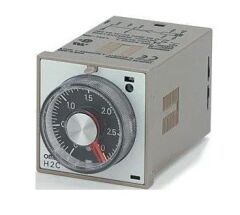 OMRON H2C-12S  220VAC