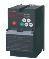 FR-CS82S-042-60 FRCS82S04260 Mitsubishi Sürücü 0,75KW Tek Fazlı 230 Vac Beslemeli