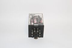BAK2L-110VAC ENVERSÖR KONTAK RÖLE 8 PİN