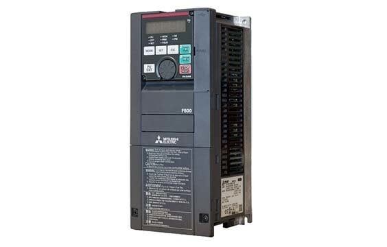FR-F840-02600-E2-60 FRF84002600E260 MİTSUBİSHİ Sürücü Ağır Şart 110KW Normal Şart 132KW Üç Fazlı 400-500VAC  Beslemeli