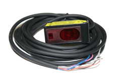 BLS-035PA   LASER SENSOR PNP ANALOG 35MM+-5MM ALGILAMA 12-24DC