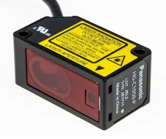 Panasonic HG-C1050-P 50mm PNP CMOS Lazer Mesafe Sensörü