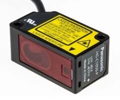 Panasonic HG-C1050-P 50mm PNP CMOS Lazer Mesafe Sensörü